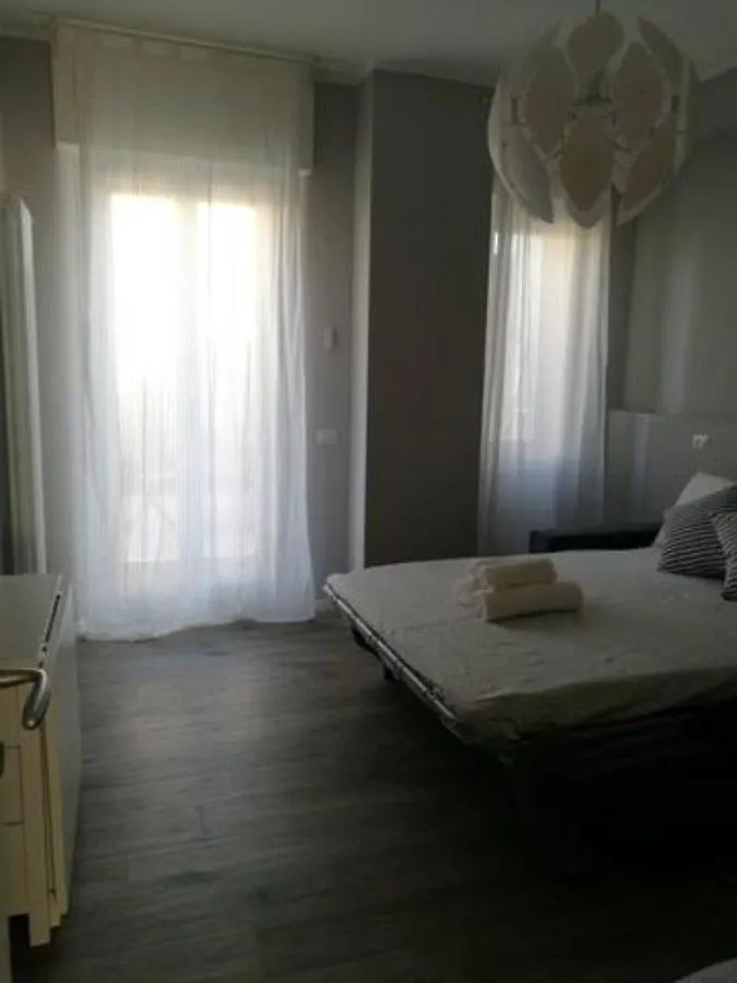Appartamento Con Grande Terrazzo In Via Lomellina - Lome 527 Milan Apartment