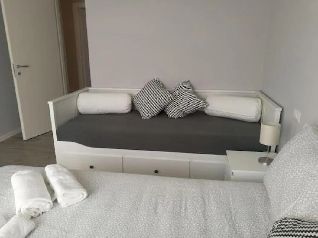 Appartamento Con Grande Terrazzo In Via Lomellina - Lome 527 Milan Italy