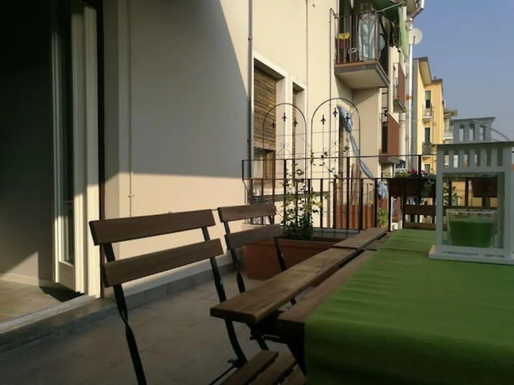 Appartamento Con Grande Terrazzo In Via Lomellina - Lome 527 Milan