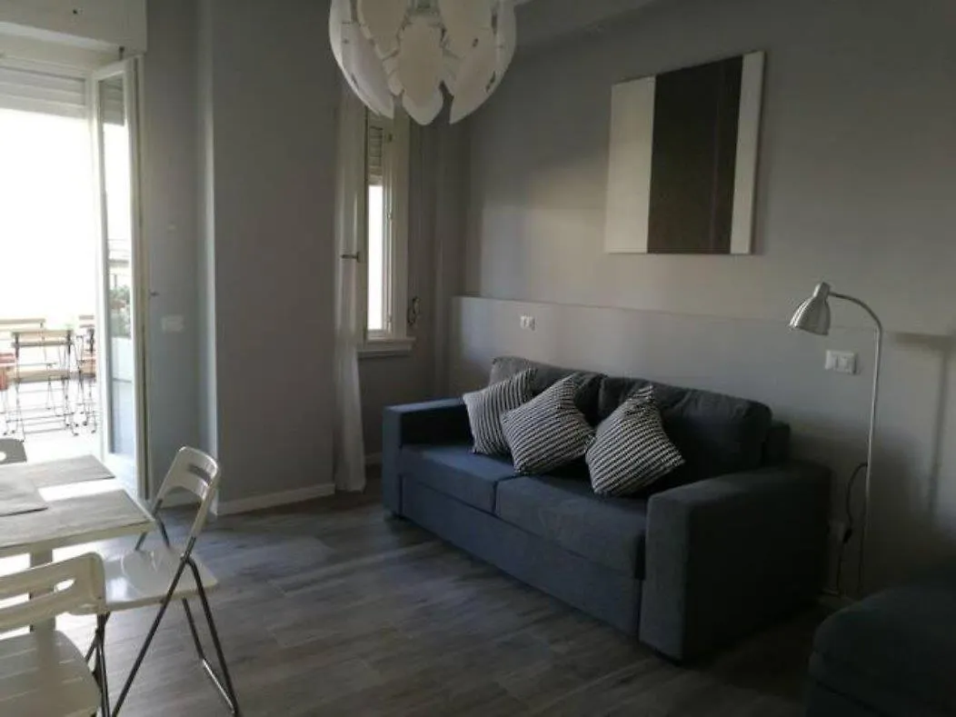Appartamento Con Grande Terrazzo In Via Lomellina - Lome 527 Milan 0*,